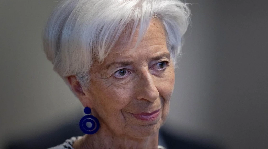 Bce, altro rialzo dei tassi: Lagarde non si ferma più, stangati ancora