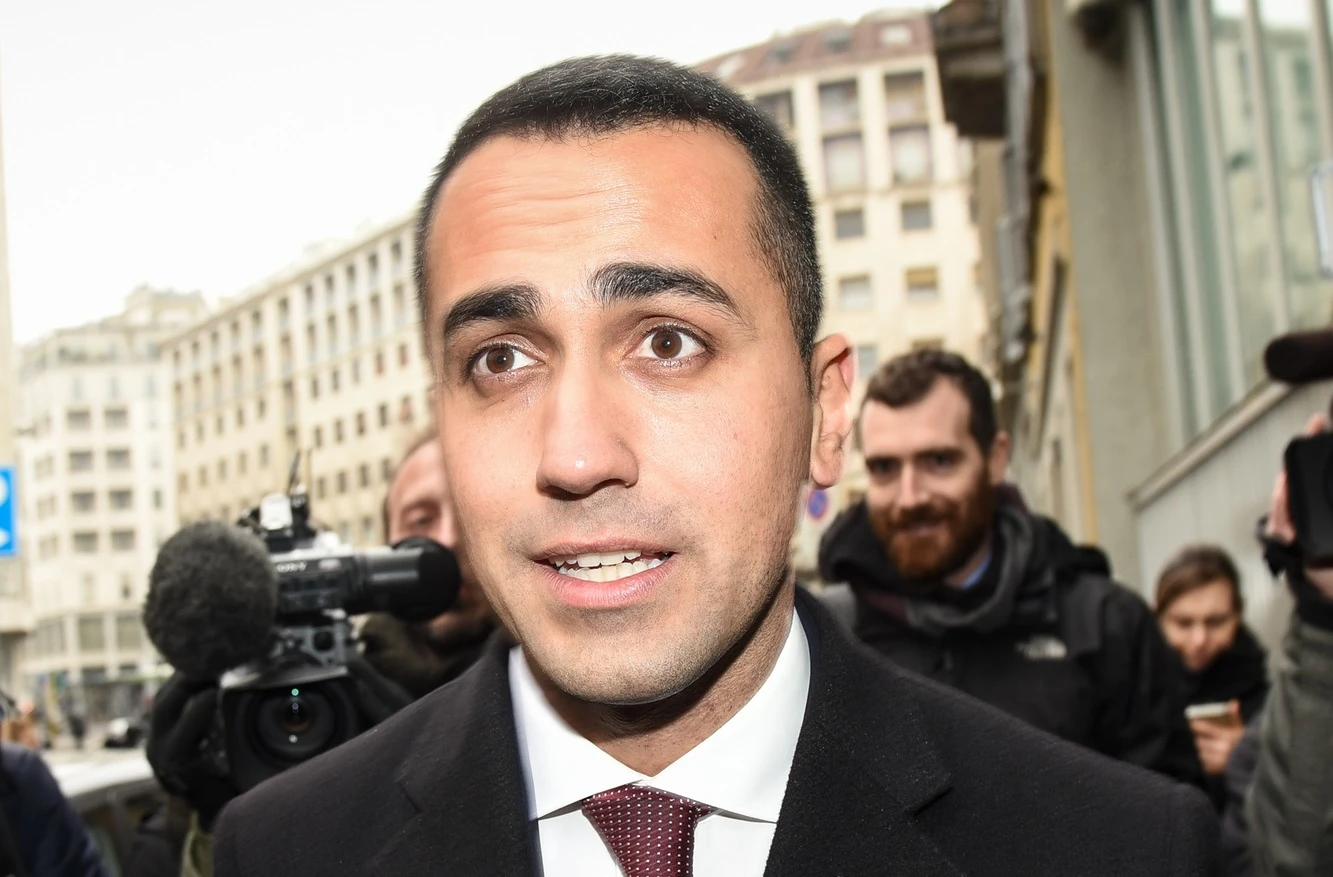 Luigi Di Maio, il tragico futuro di un capocomico: cosa gli accadrà nei prossimi mesi