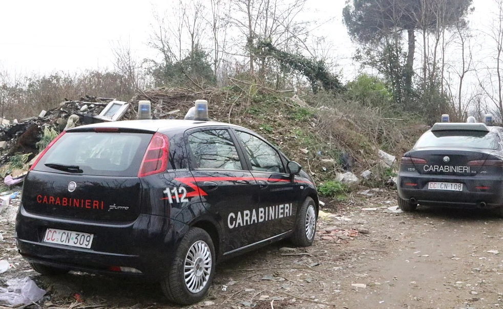 Mistero a Firenze, 17enne in un parco con un ferita alla testa: ricoverata in gravi condizioni