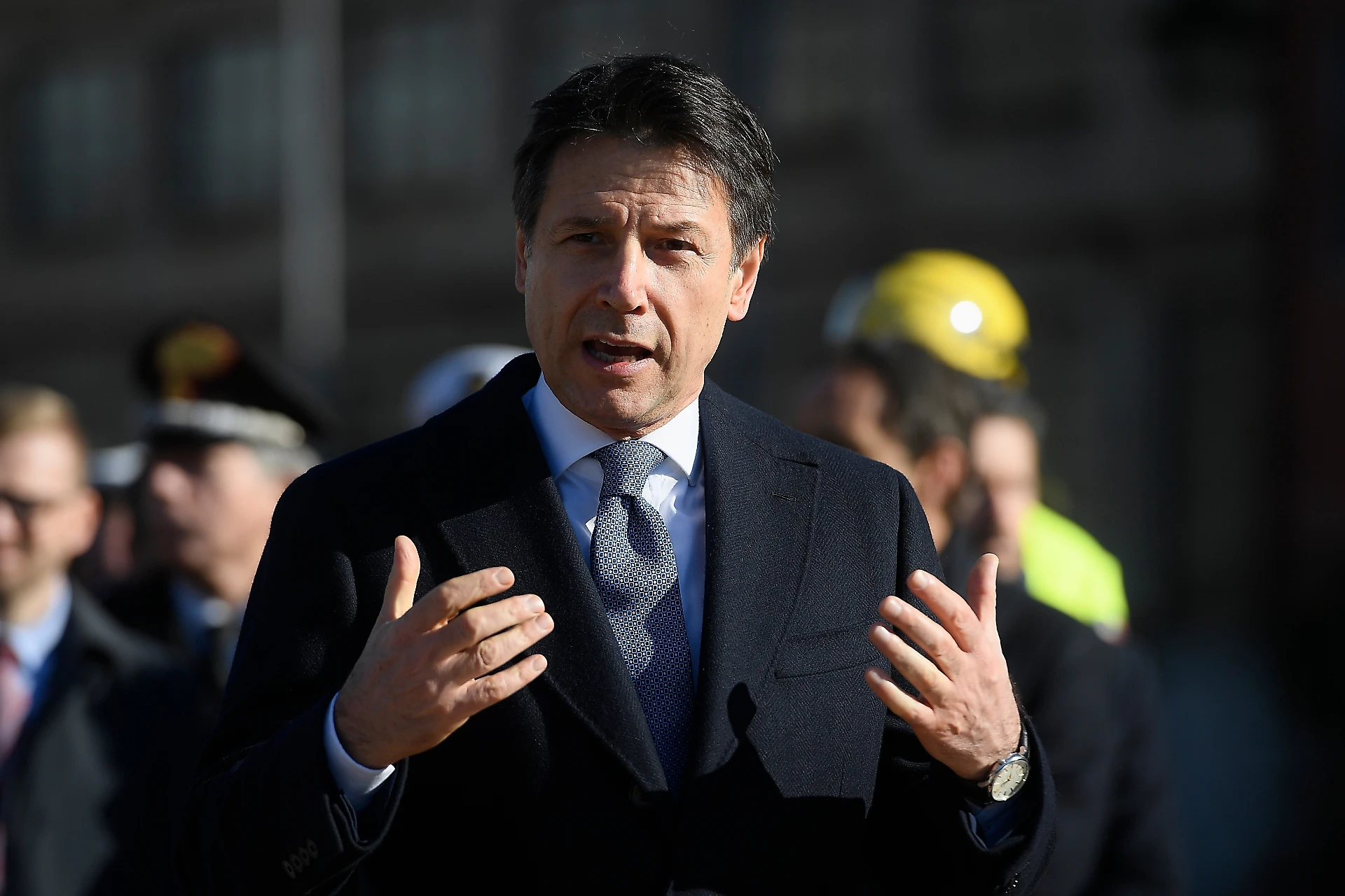 Giuseppe Conte, Emmanuel Macron lo ignora. Tratterà solo con Sergio Mattarella