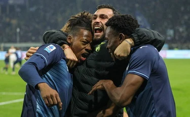 Lazio, vittoria in 9 uomini contro il Parma: la decide Noslin sul finale di match