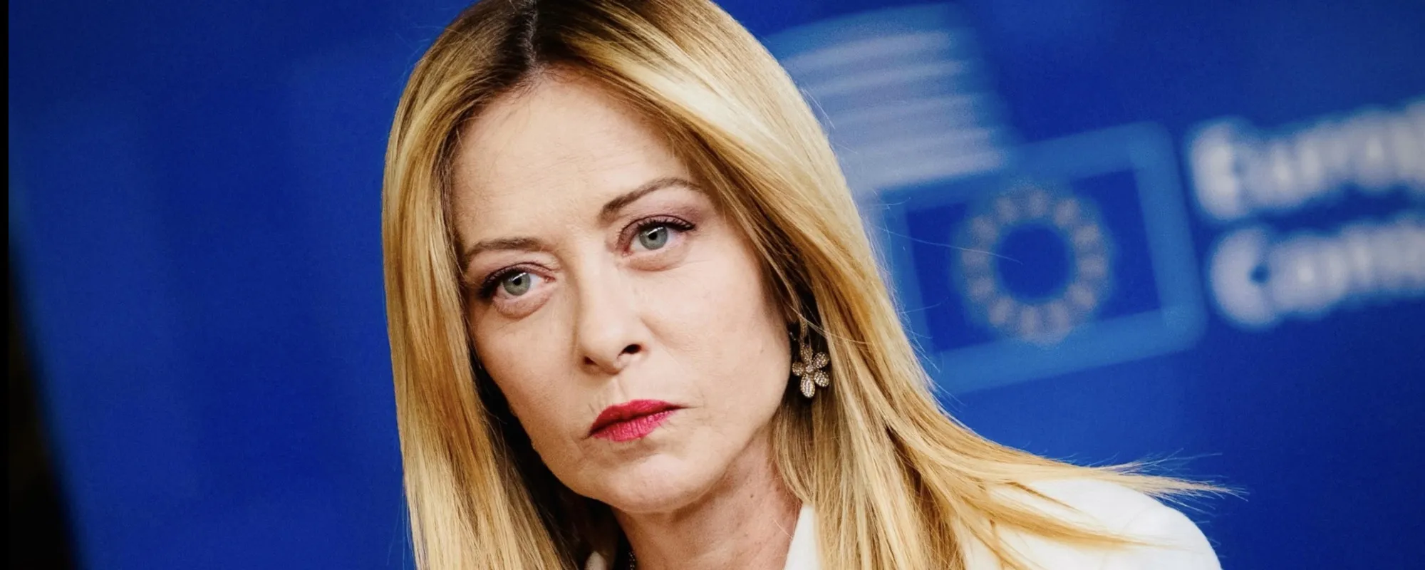 Leggi l'articolo: "L'opposizione critica da divano noi risolviamo problemi. Rimpasto? No, andiamo avanti". Sinistra spianata