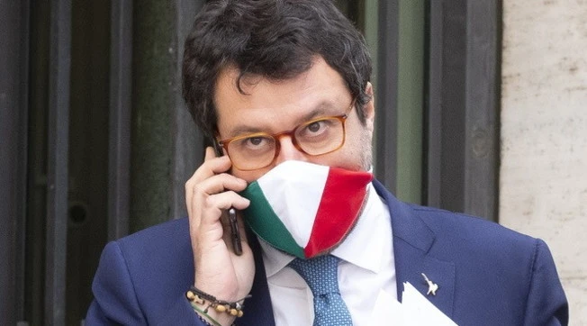 Coronavirus, rinviato il processo a Salvini sul caso Gregoretti: assist al leghista (e alla magistratura)