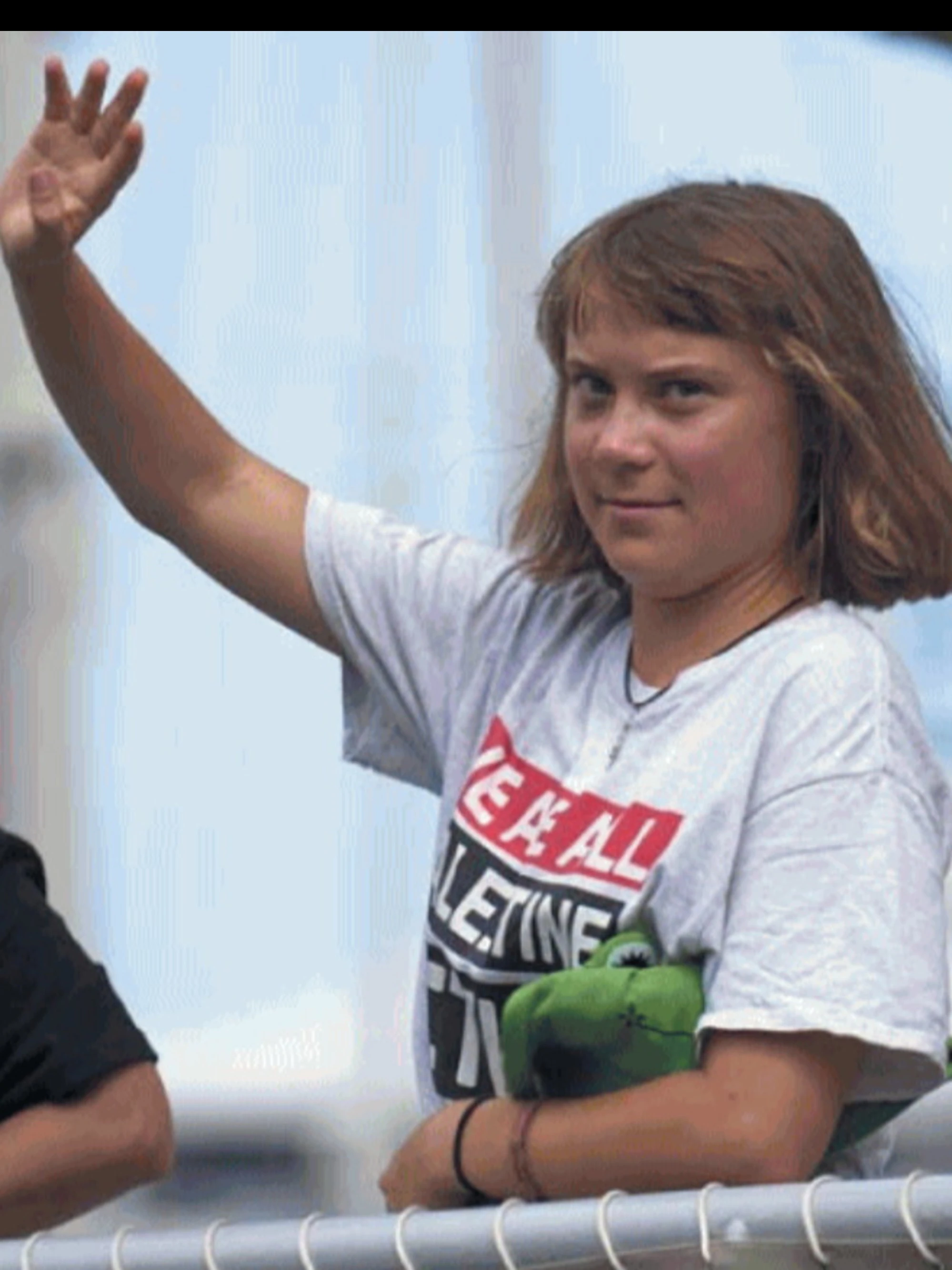 Treni, bus, scuole: Italia nel caos nel nome di Greta Thunberg