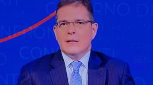 Daniele Capezzone e il caso Open Arms: "Chi ferma i clandestini rischia la galera"