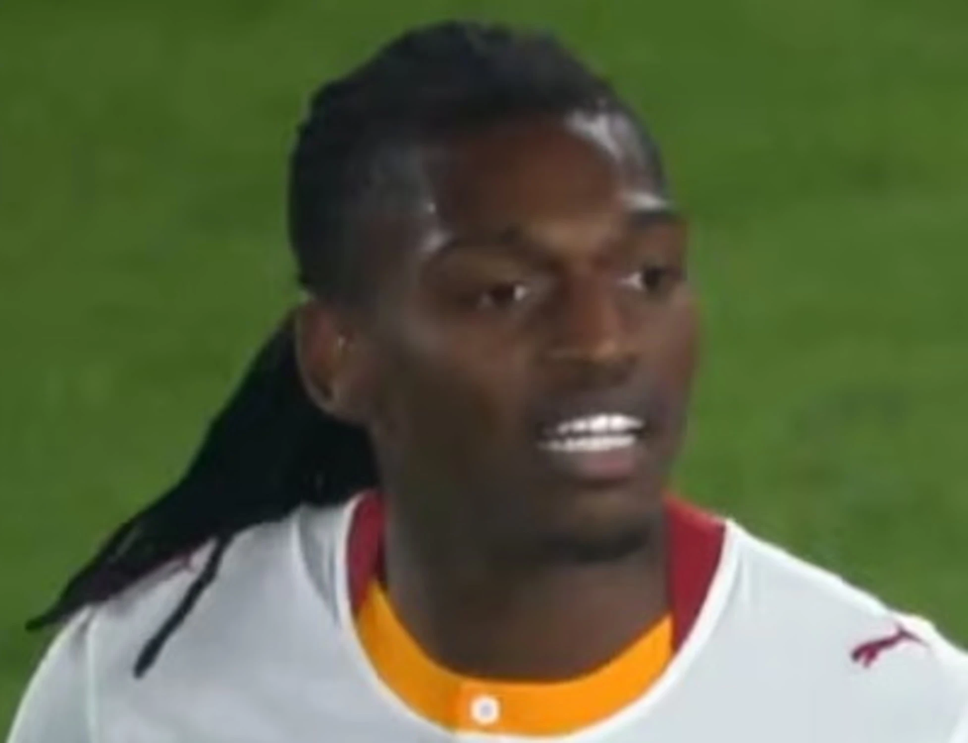 Rafa Leao massacrato in Turchia: "Questo qui ride mentre corre! Ma cos’è?"