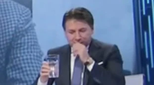 Otto e Mezzo, polemica su Giuseppe Conte senza mascherina ma con tosse e raffreddore: "Non promette nulla di buono"