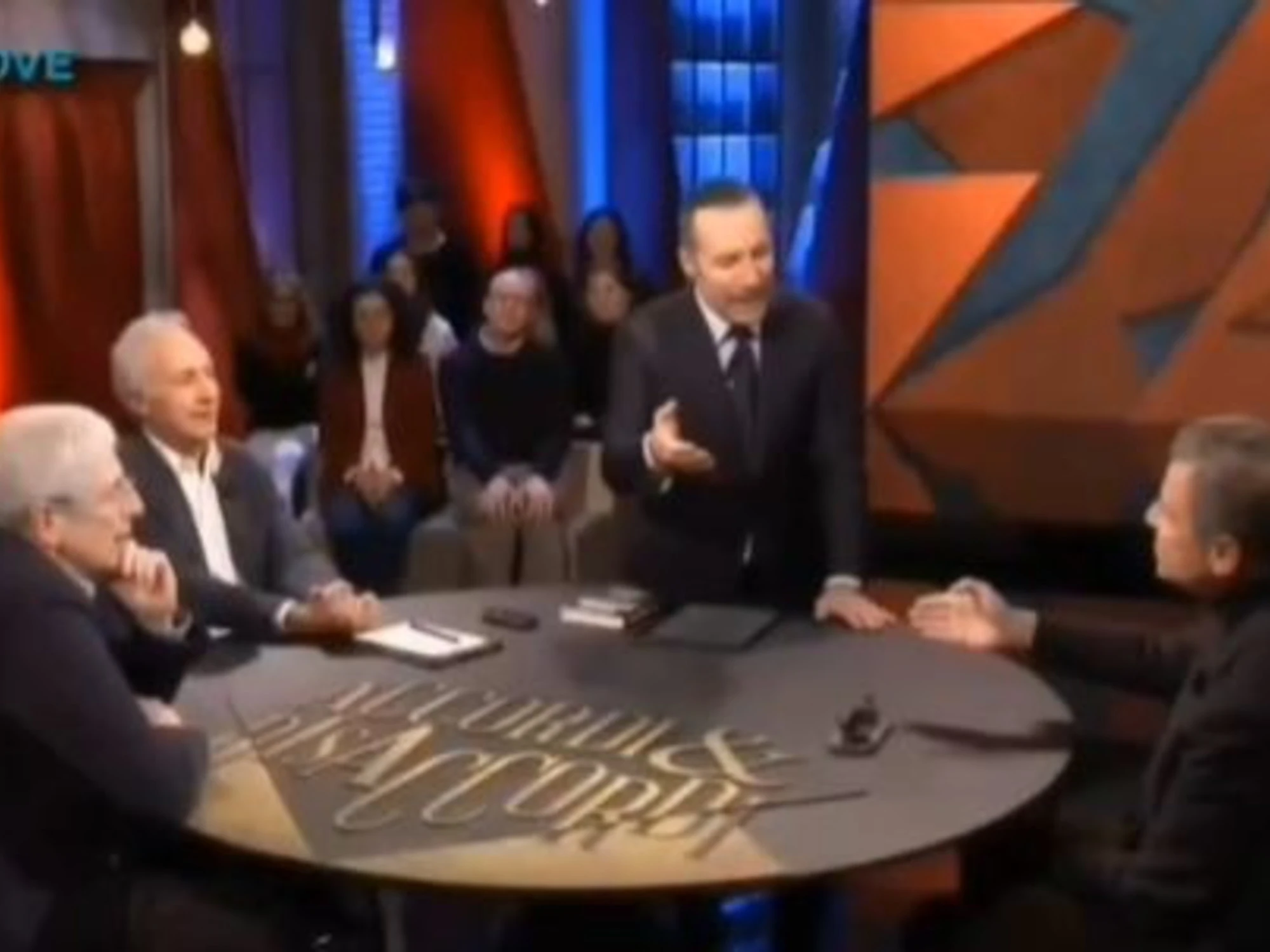 Accordi e disaccordi, rissa tv Calenda-Travaglio: &quot;Non capisci un c...&quot;, &quot;Pulisciti la bocca&quot;