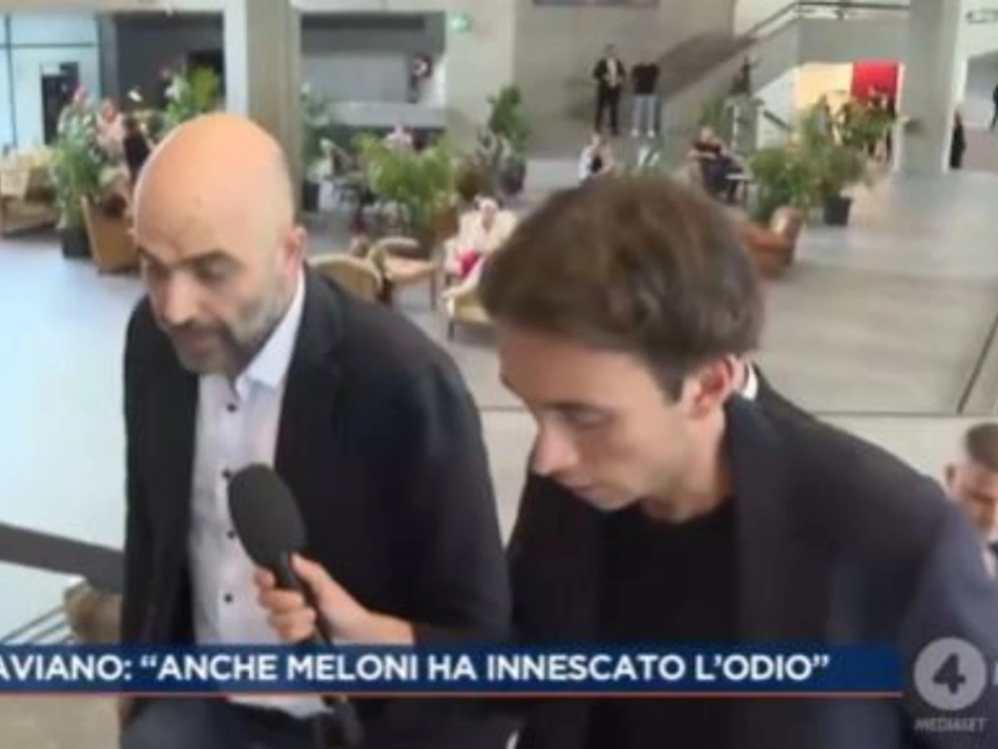 4 di Sera, il veleno di Saviano su Meloni: "L'odio l'ha innescato anche lei"