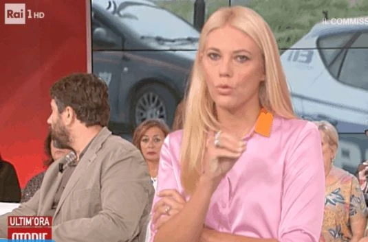 Storie Italiane, Eleonora Daniele stoppa in diretta Silvana Giacobini: "Per favore, sono argomenti delicati"
