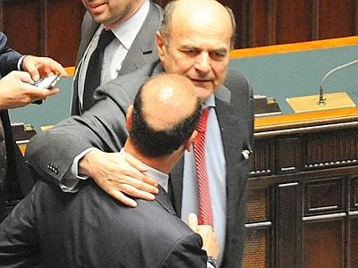 Quirinale, doppia fumata nera Bersani: ''Si apre una fase nuova''