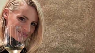 Michelle Hunziker, "ritorno di fiamma": il dettaglio a cena con Trussardi