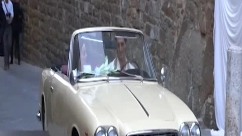 Damiano David e Dove Cameron sposi a Montalcino: le immagini dopo il matrimonio
