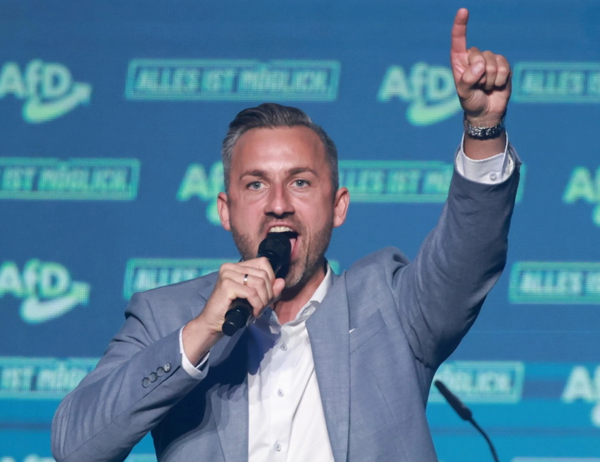 Germania, Afd vola al 44,5% e trionfa in Sassonia: "Abbiamo scritto la storia"
