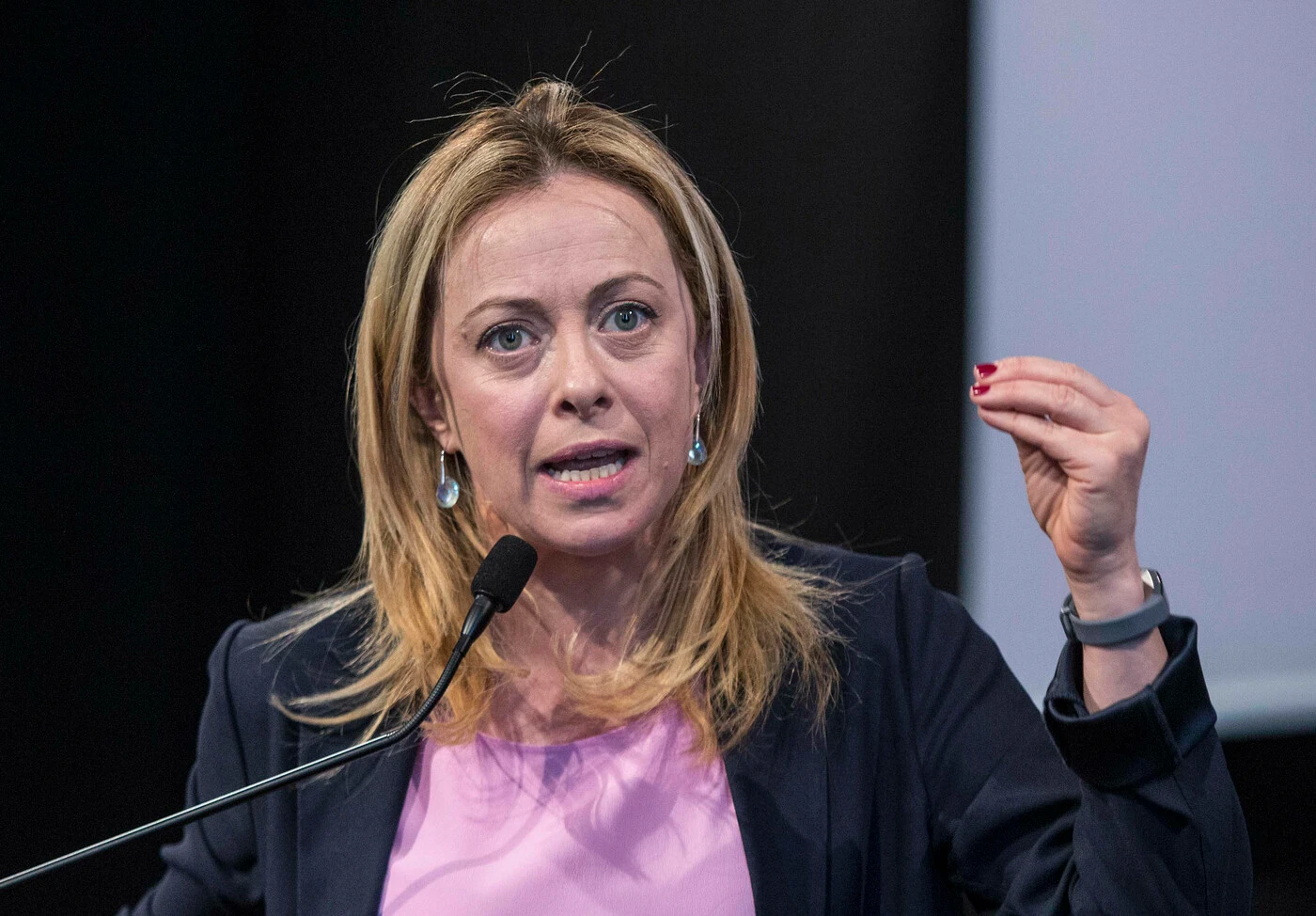 Giorgia Meloni, Giovanni Vurchio (Pd): "Sei zero assoluto in politica, vai a fare la casalinga"