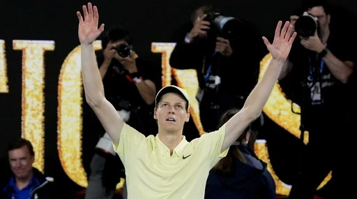 Jannik Sinner scrive la storia del tennis anche senza giocare: l'ultimo clamoroso record
