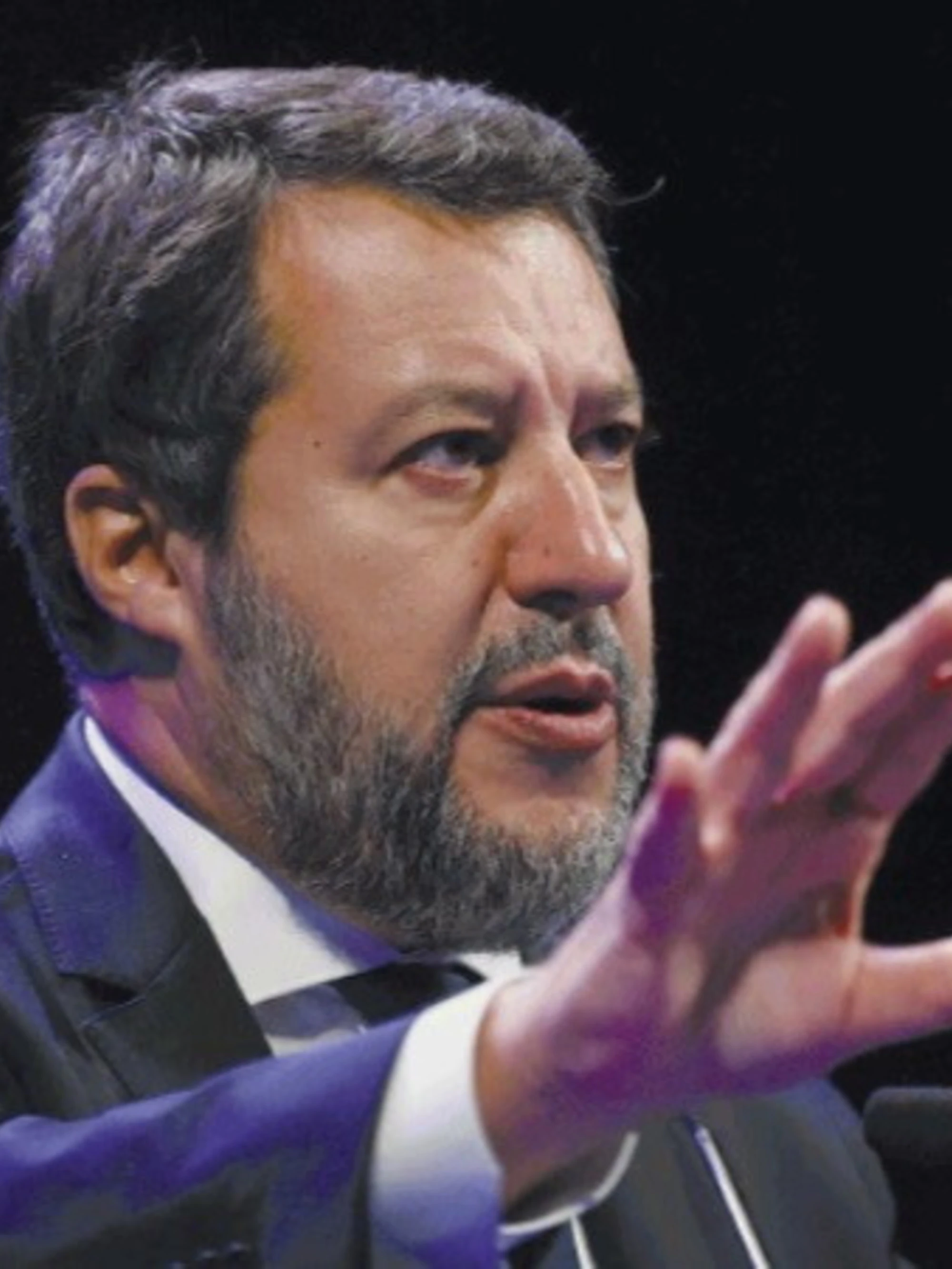 Salvini lancia il suo manifesto