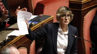 Ddl Zan, Giulia Bongiorno: "Paradossale, chi vuole difendere l'uguaglianza pone limiti alle nostre libertà"