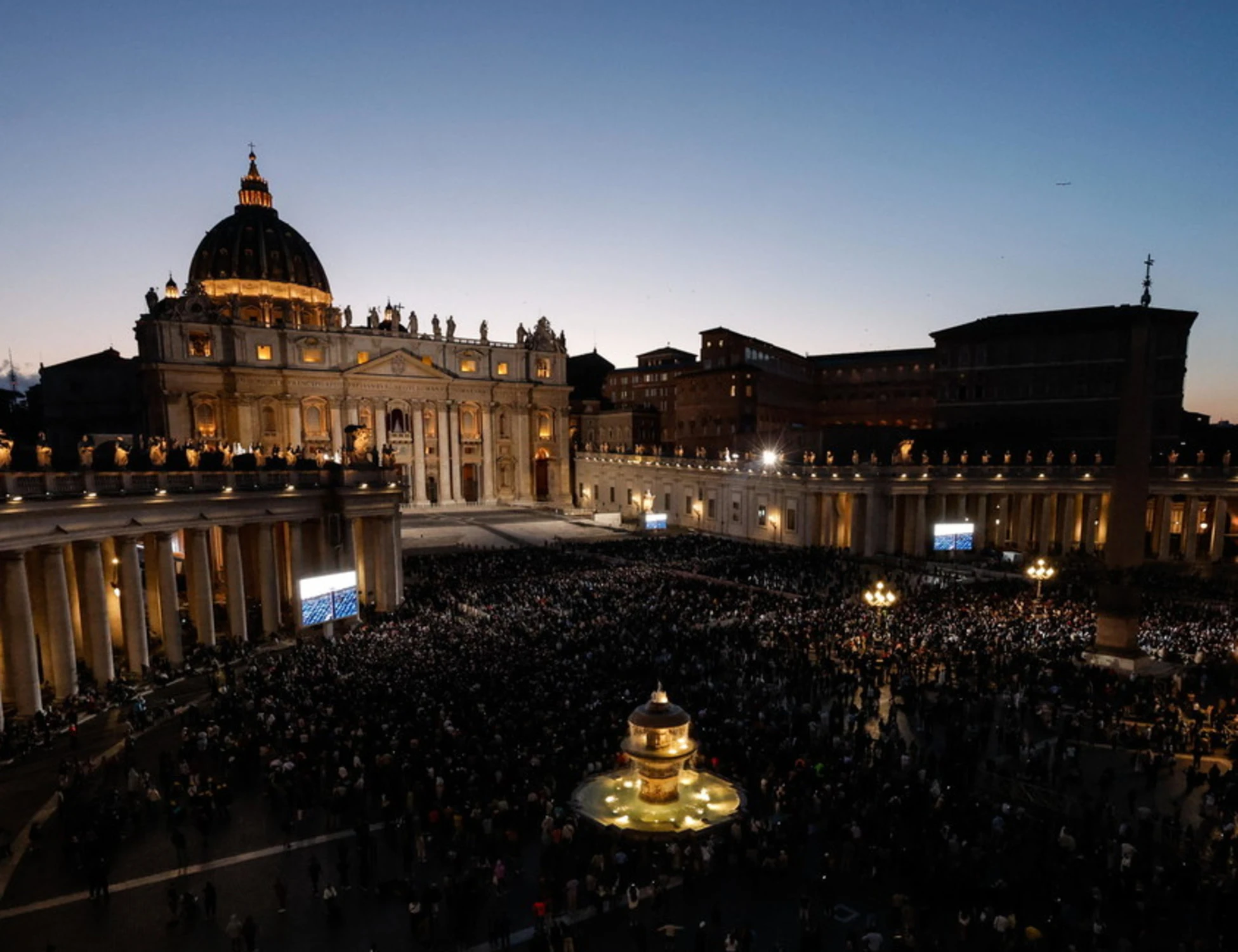 Roma resta sempre caput mundi: "E ora c'avemo pure l'americano..."