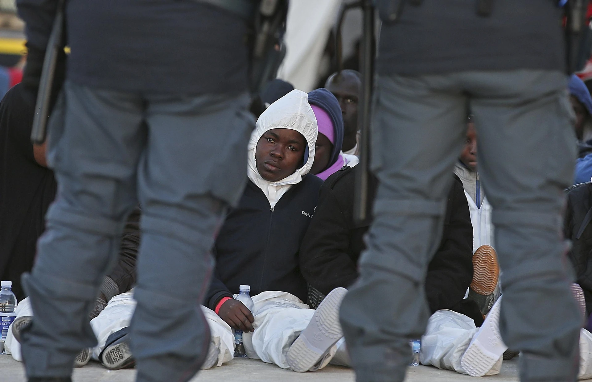 Strage nel Canale di Sicilia, il racconto di un bengalese sopravvissuto: "Eravamo 950, molti chiusi nella stiva"