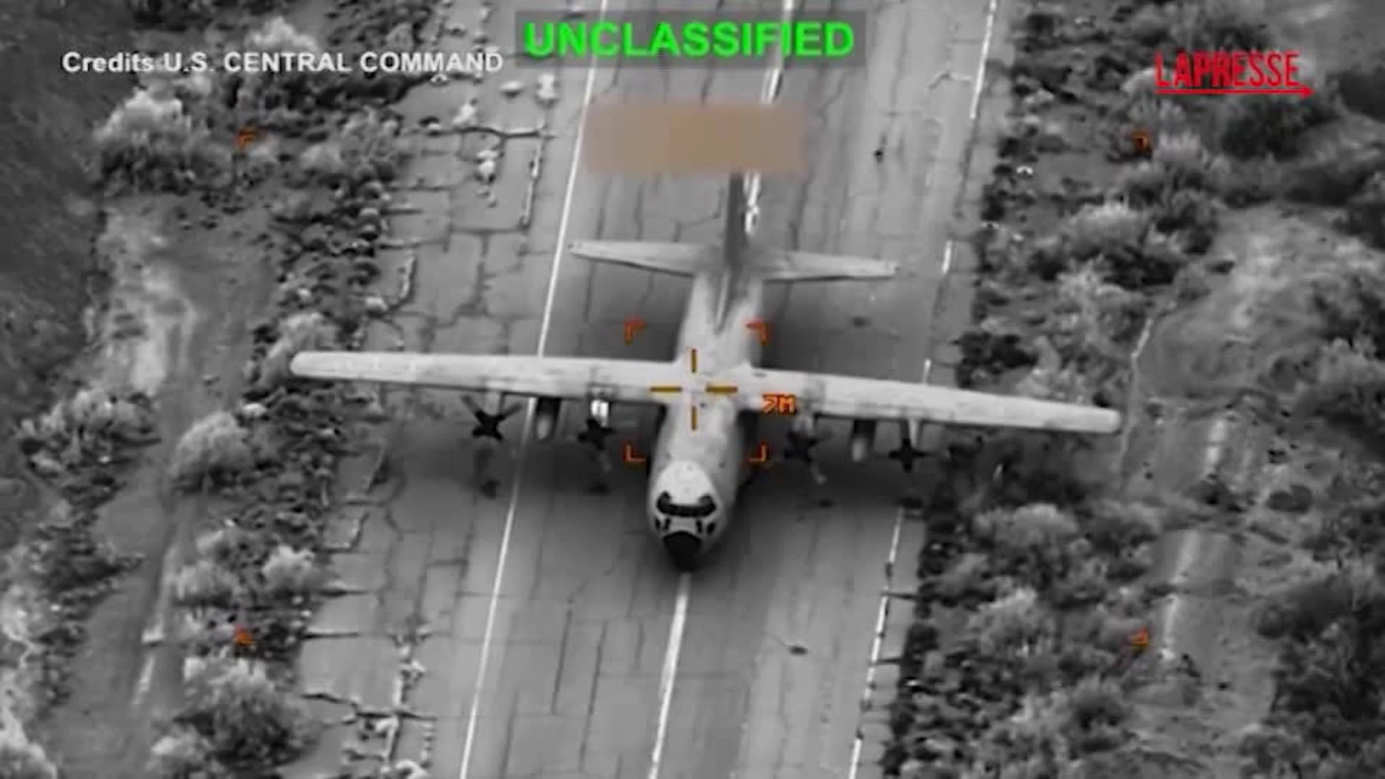 Iran, attacchi Usa su aerei, camion e imbarcazioni: il video