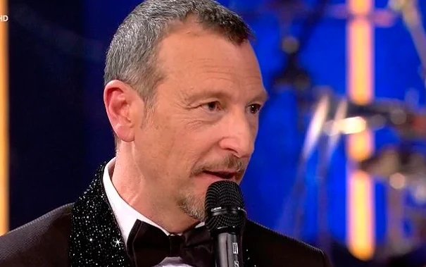 Striscia la Notizia, Antonio Ricci smaschera Amadeus: "Se conduce il Festival è merito nostro. Dunque..."