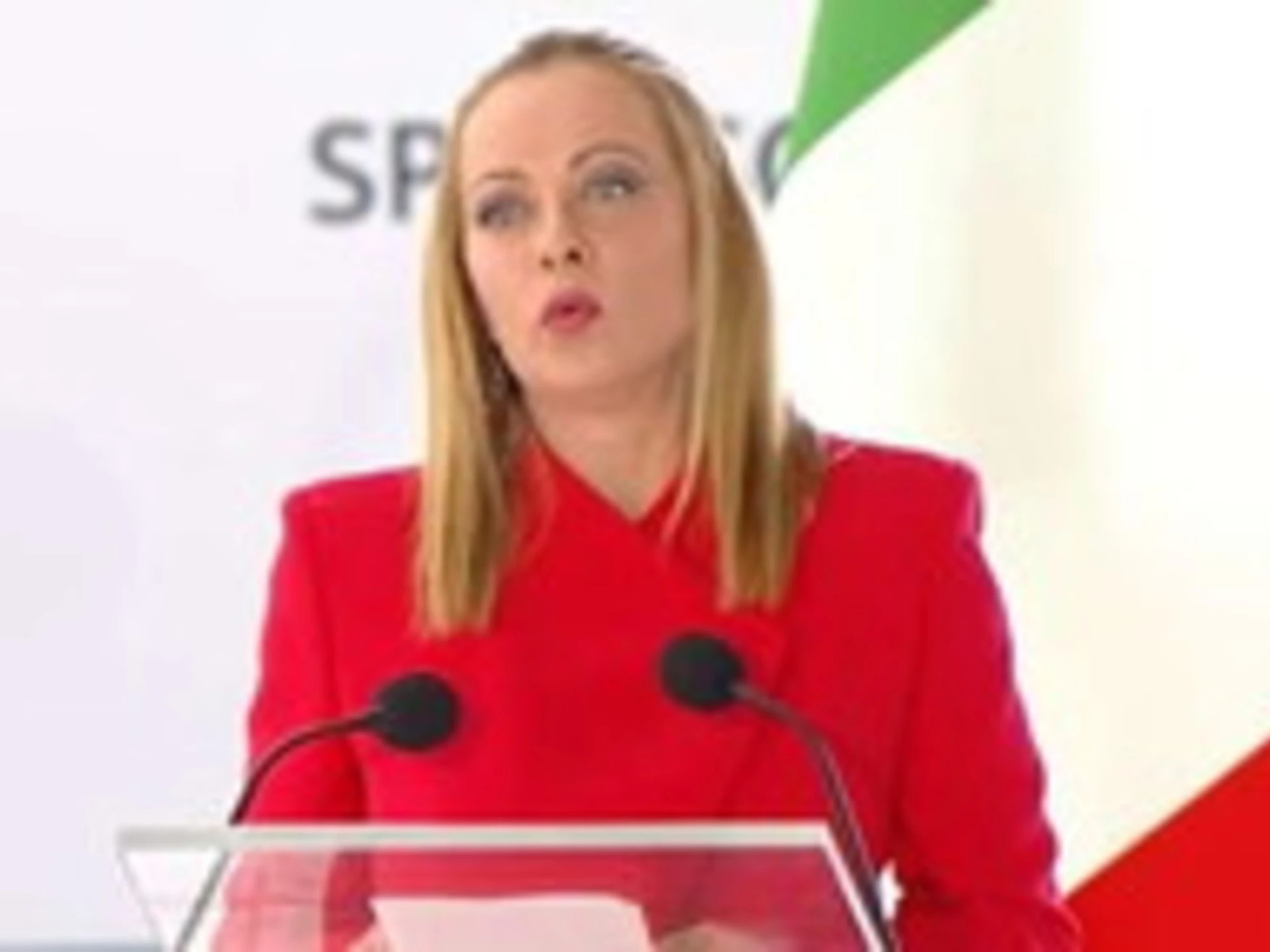 Immigrazione, Meloni col pugno di ferro: "Pronti a usare ogni mezzo"