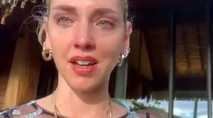 Chiara Ferragni, il dramma nascosto: "Vedo uno psicologo una volta a settimana"