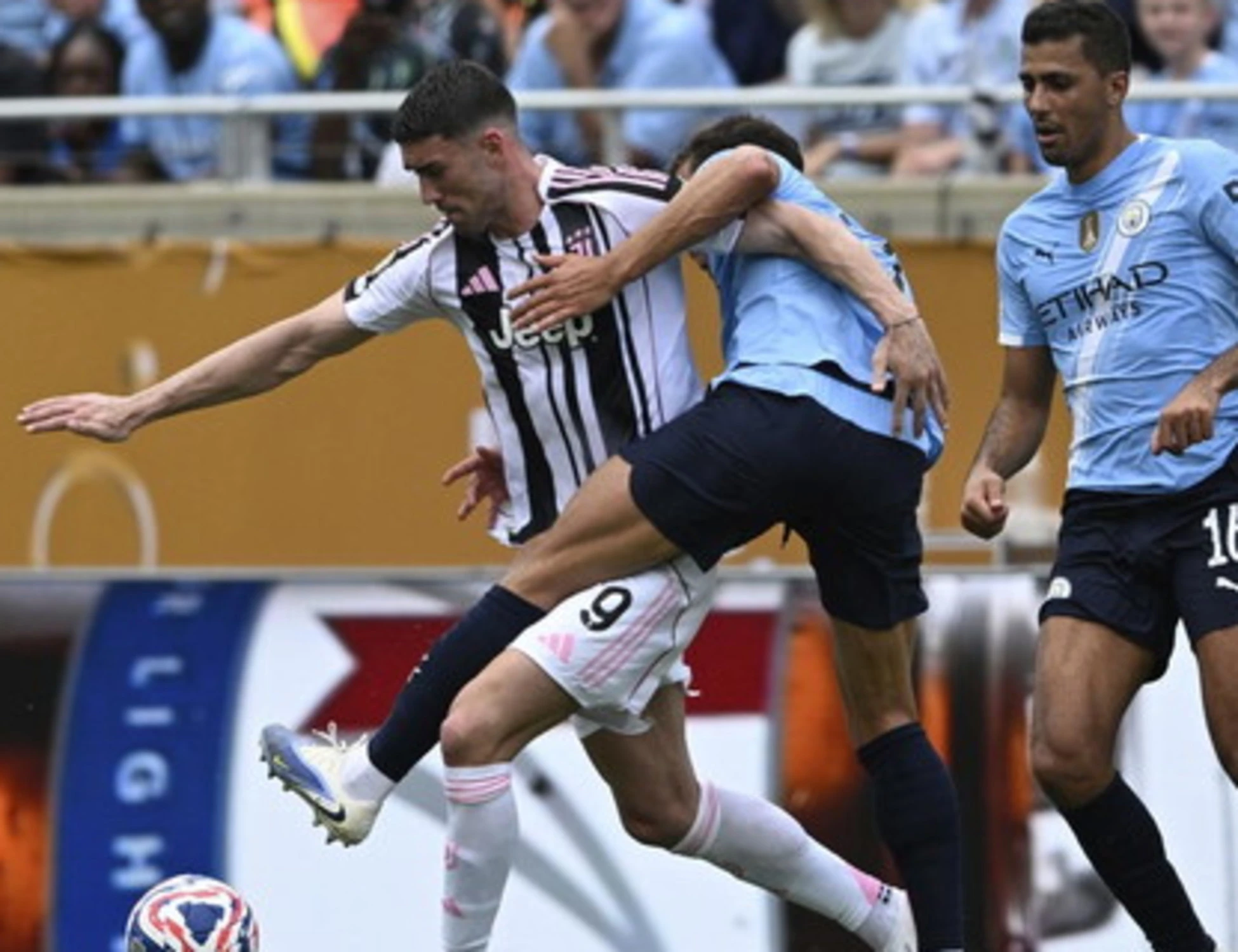 Mondiale per Club: cinquina City alla Juve, bianconeri secondi nel girone