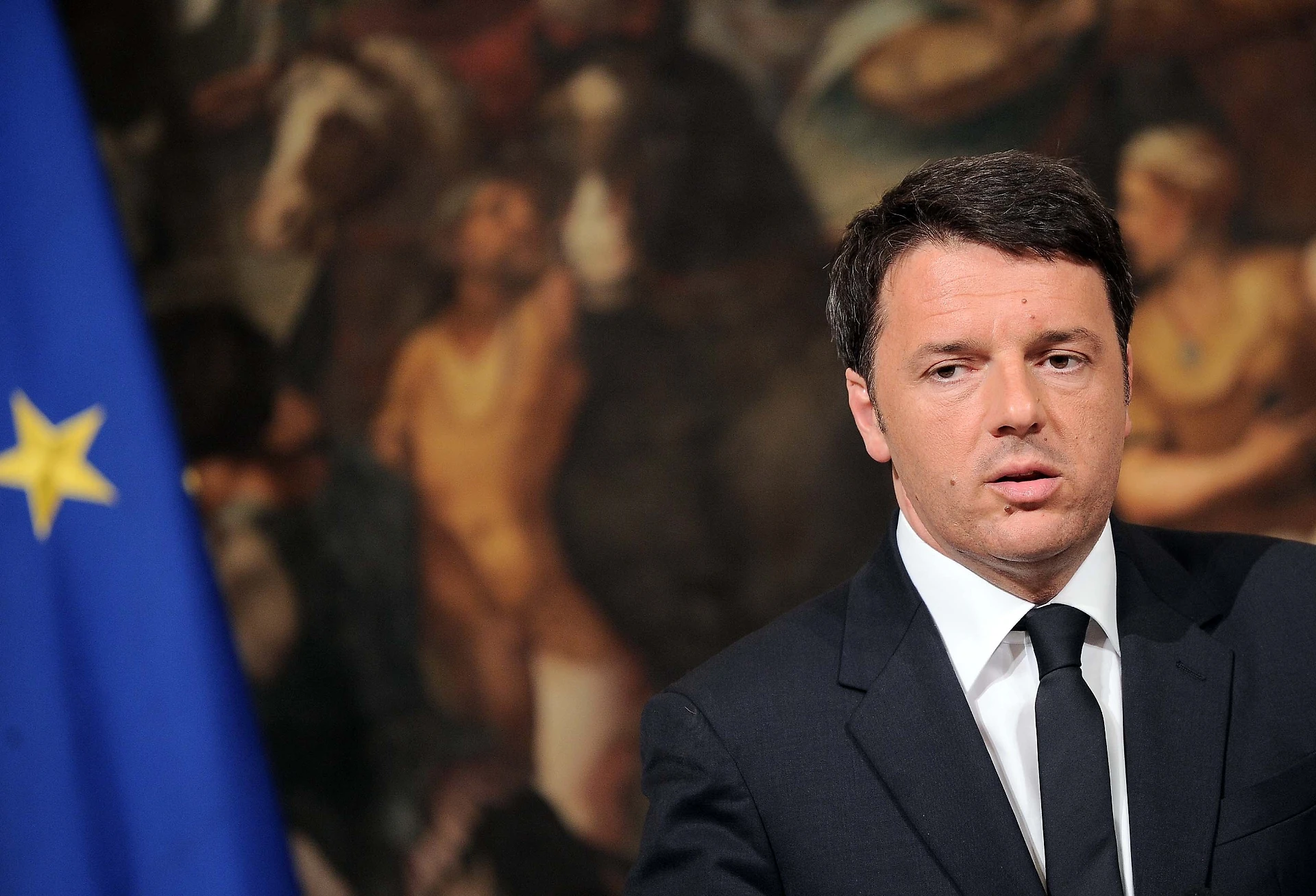 Il piano di Renzi per fermare gli sbarchi: "Azioni mirate"