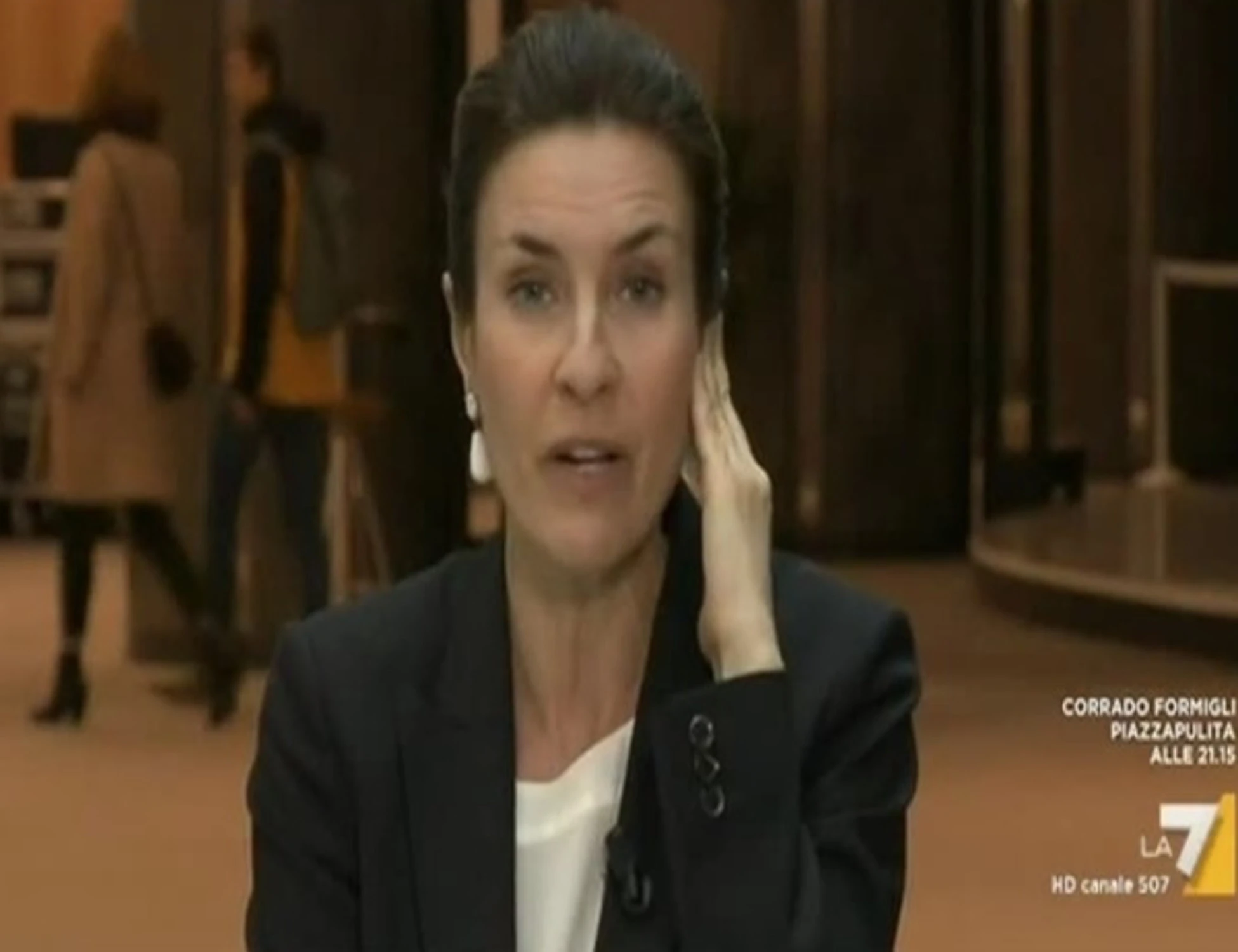 Alessandra Moretti a Otto e Mezzo: "Gualmini sì e io no? Chiedetelo a loro..."