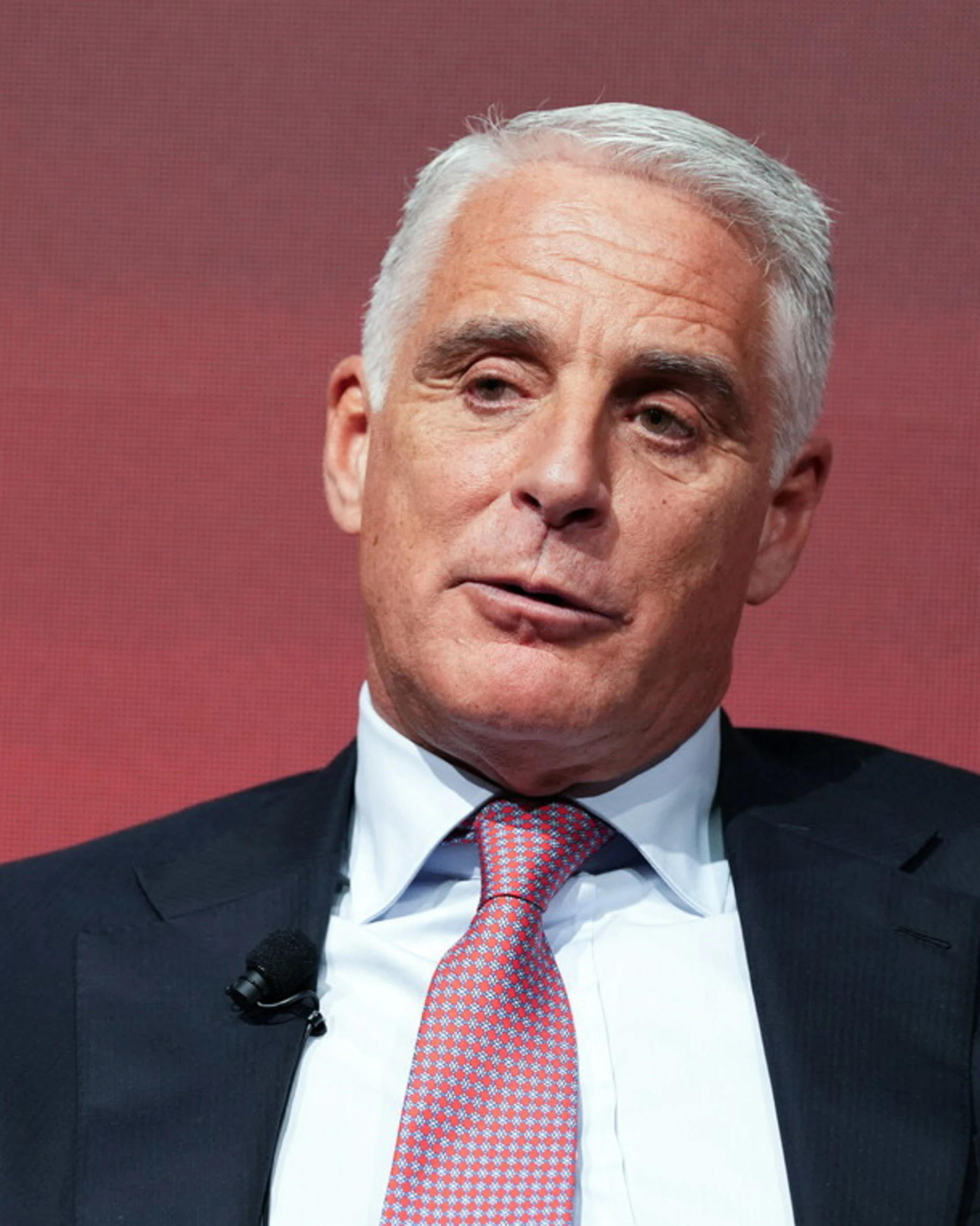 Unicredit, così Orcel sta giocando tra Milano e Trieste