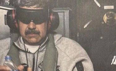 Maduro arrestato in pigiama: cos'è successo davvero nel blitz