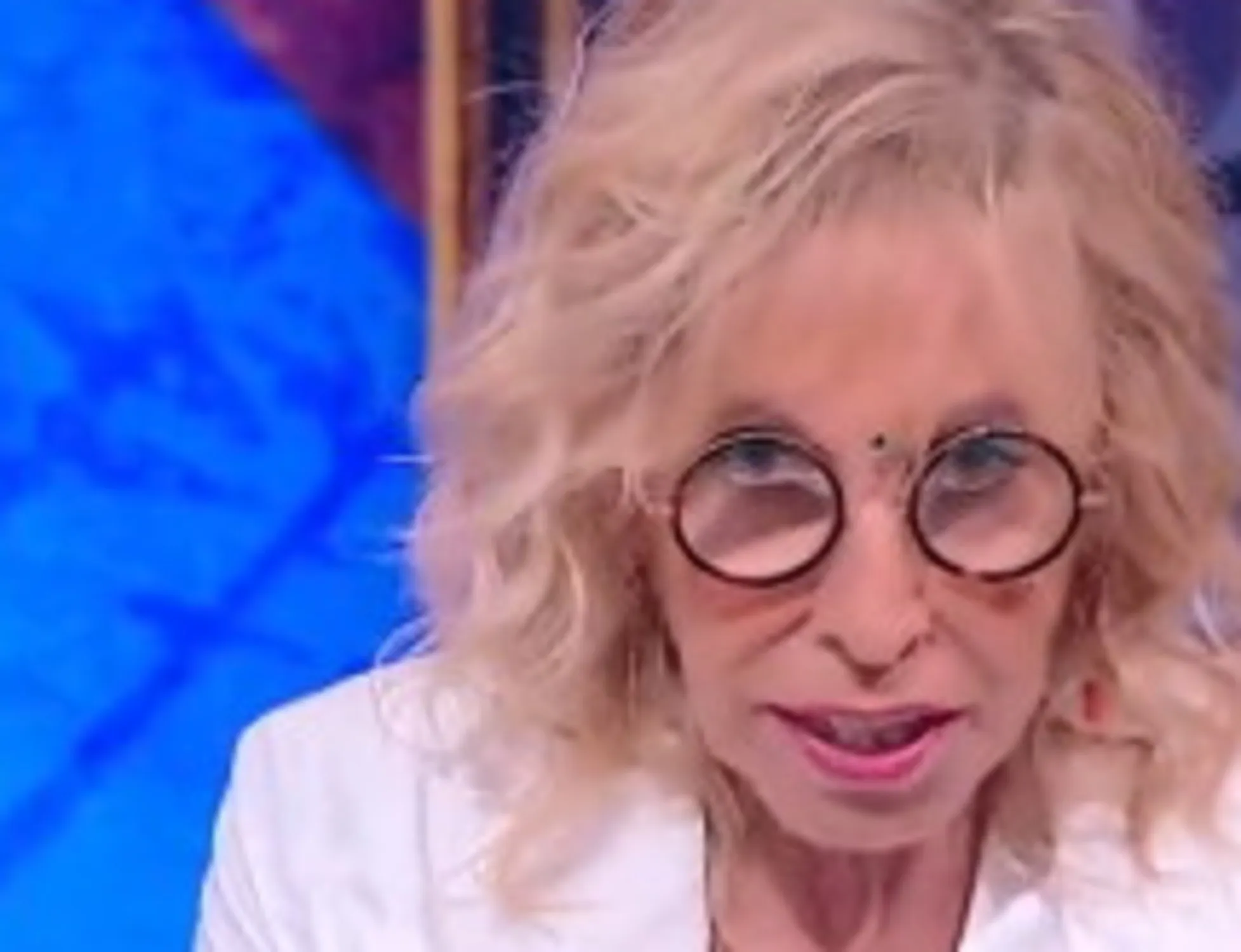 Leggi l'articolo: "Spettacolo pietoso". Anche la Amurri umilia Conte e Schlein: tutti increduli <span style="color: rgb(153, 0, 0);">Video</span>
