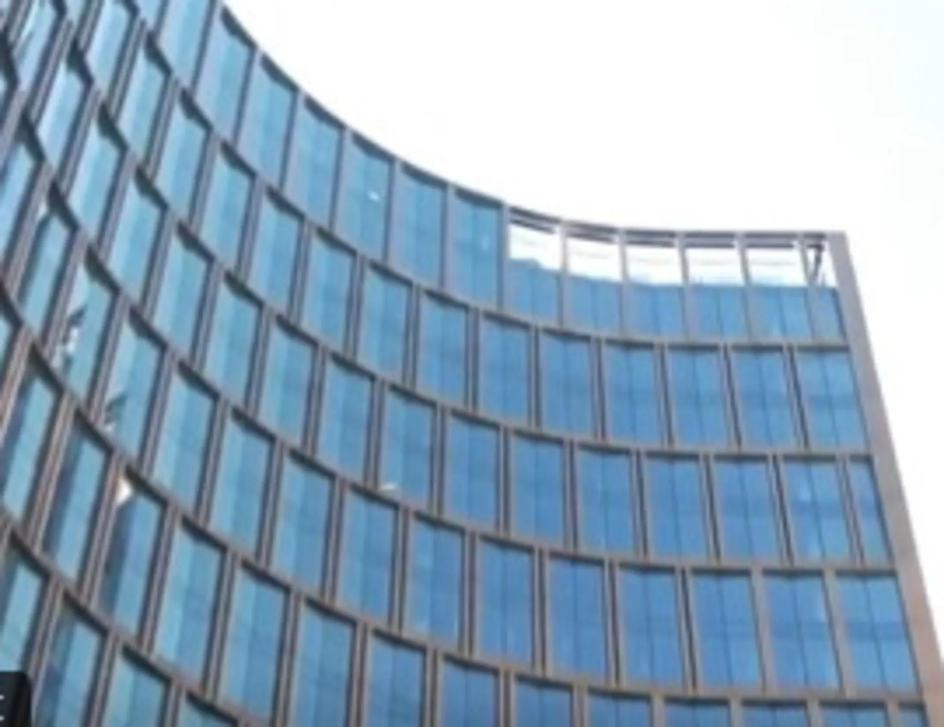 Leggi l'articolo: Incendio alla Torre Oxy: morti e dispersi nel centro di Bruxelles: Trappola letale