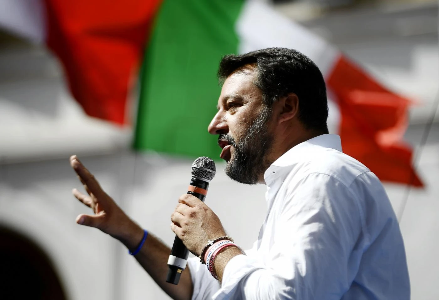 Matteo Salvini pronto a denunciare Carola Rackete: "A bordo della Sea Watch c'erano tre torturatori"