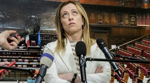 Giorgia Meloni, l'invito di Giuseppe Conte: "Disponibili anche stavolta, ma è un bluff. Proposte bocciate a raffica"