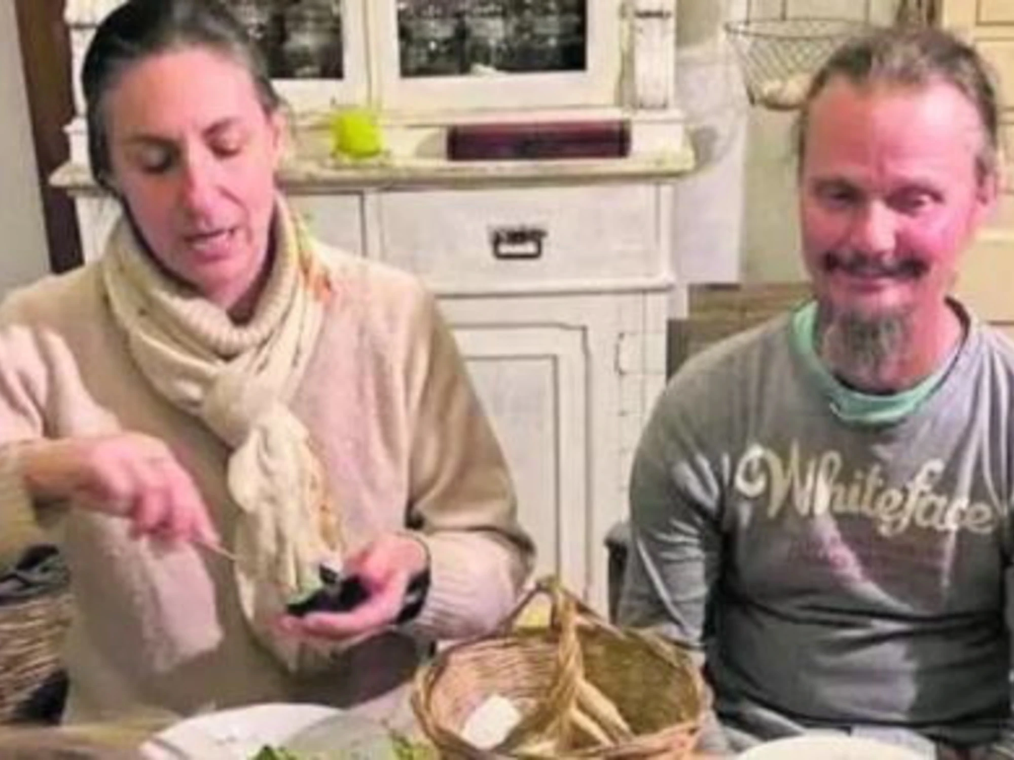 Famiglia nel bosco, voce clamorosa: "Lui e lei hanno litigato"