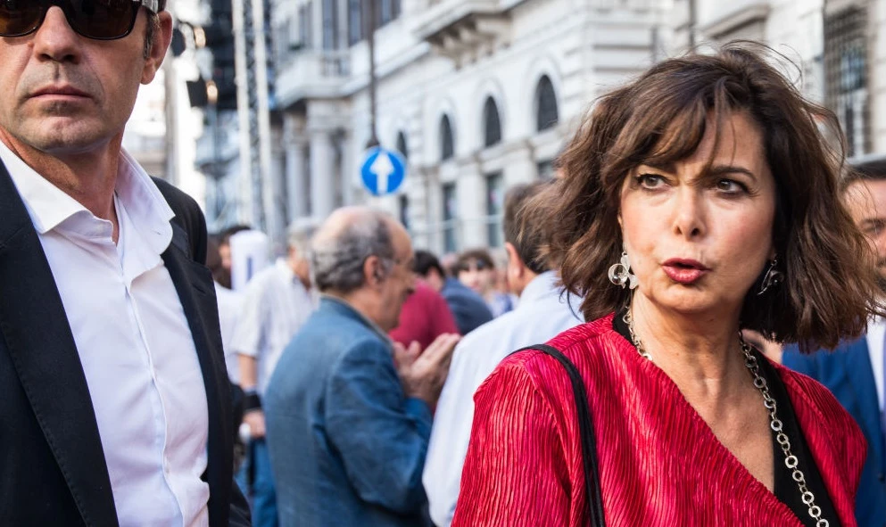 Roberto Fico, Laura Boldrini lo incastra così: "Cosa ci fai con gli xenofobi come Salvini"