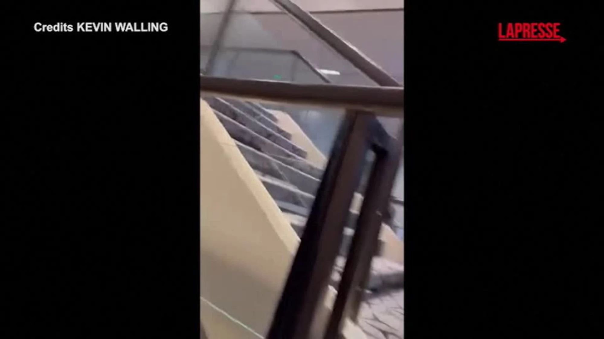 Sparatoria a Washington: la fuga degli ospiti della cena