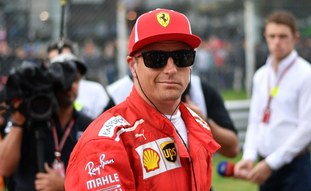 Kimi Raikkonen: "Aiutare Vattel a vincere il Mondiale?". La risposta del finlandese è da gelare il sangue