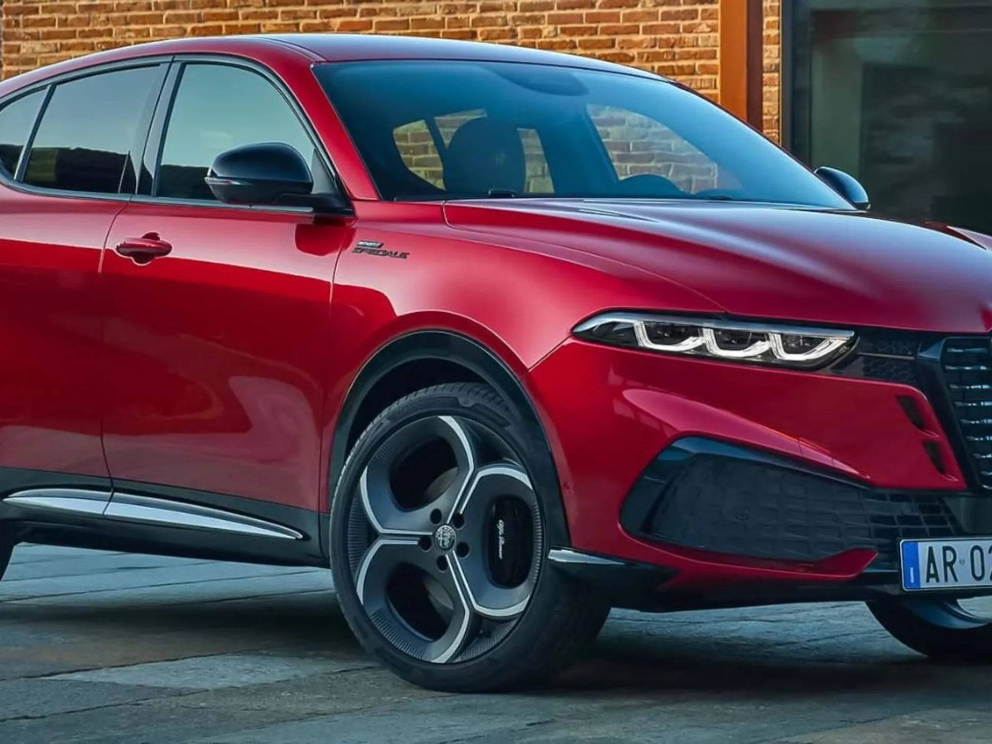La sportiva Tonale si rinnova: l’evoluzione del primo C-Suv