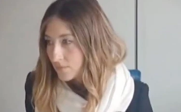 Fuori dal Coro, l'inviata Costanza Tosi presa in ostaggio in una macelleria halal