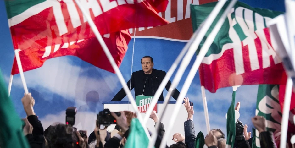 Venti deputati azzurri pronti a soccorrere Renzi