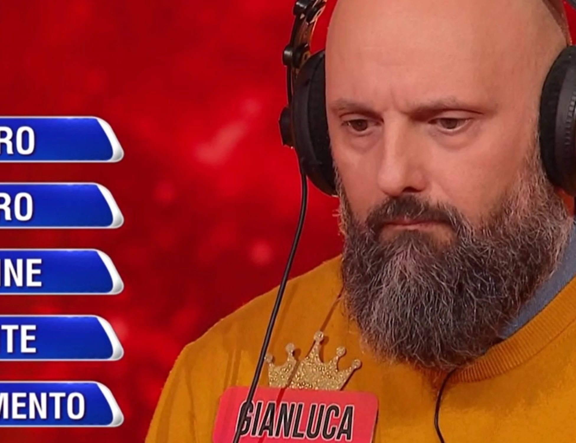 L'Eredità, sfregio a Gianluca: "Anche un tombino"