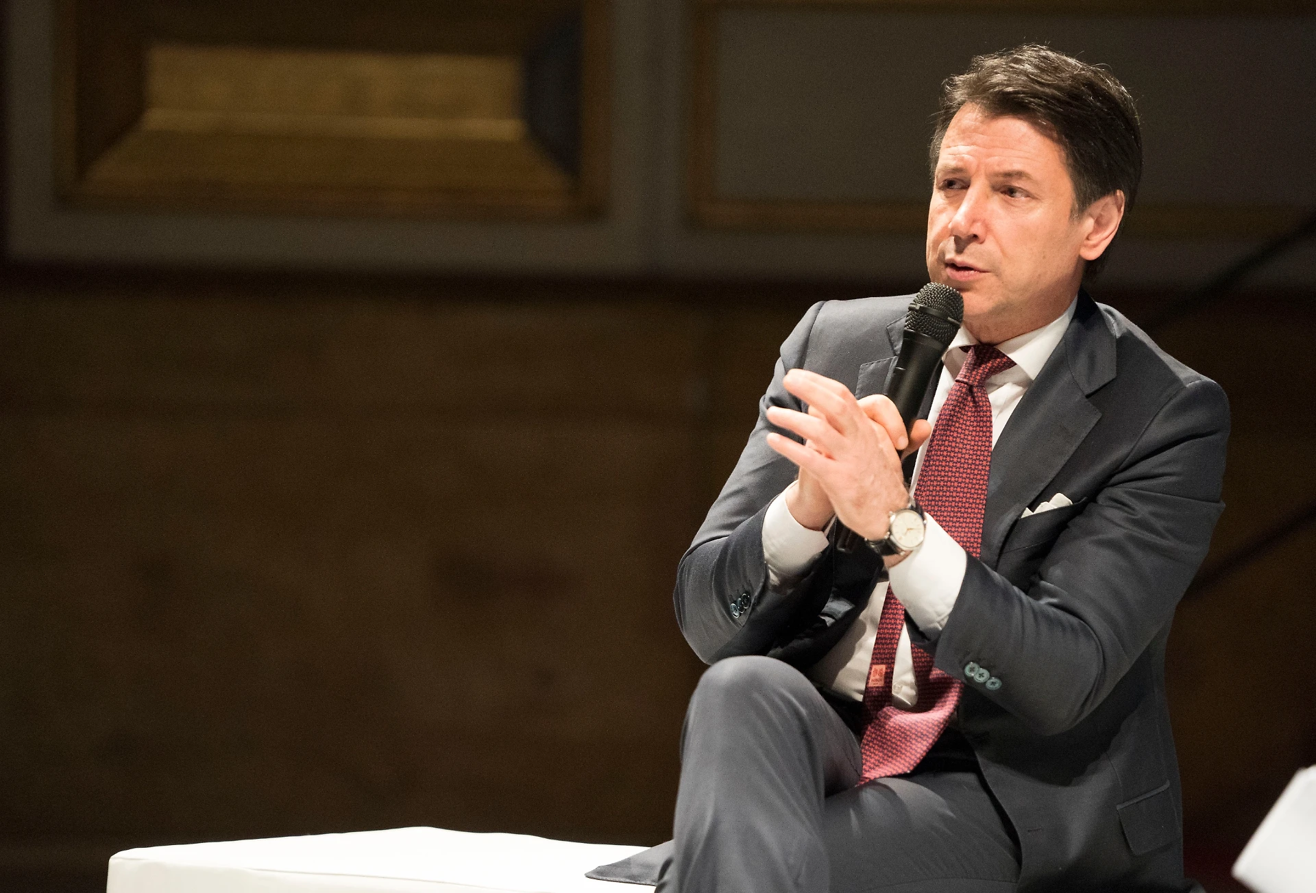Giuseppe Conte, lo scenario apocalittico sui migranti: cosa teme il premier se scoppia la guerra