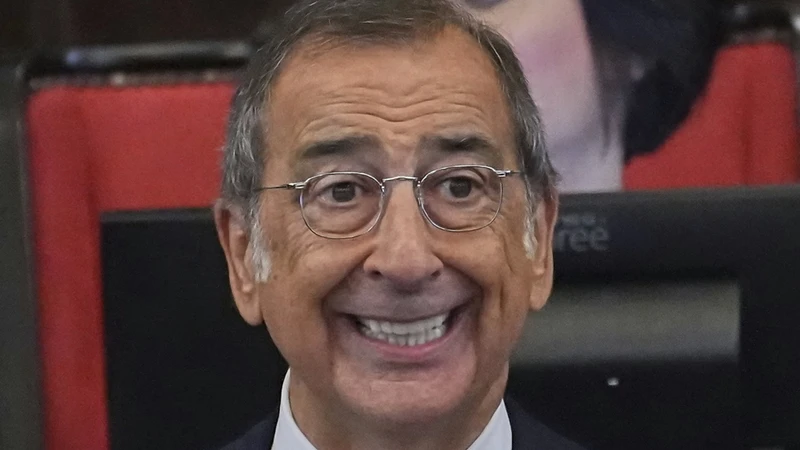 Beppe Sala, la movida diventa il nuovo problema del sindaco