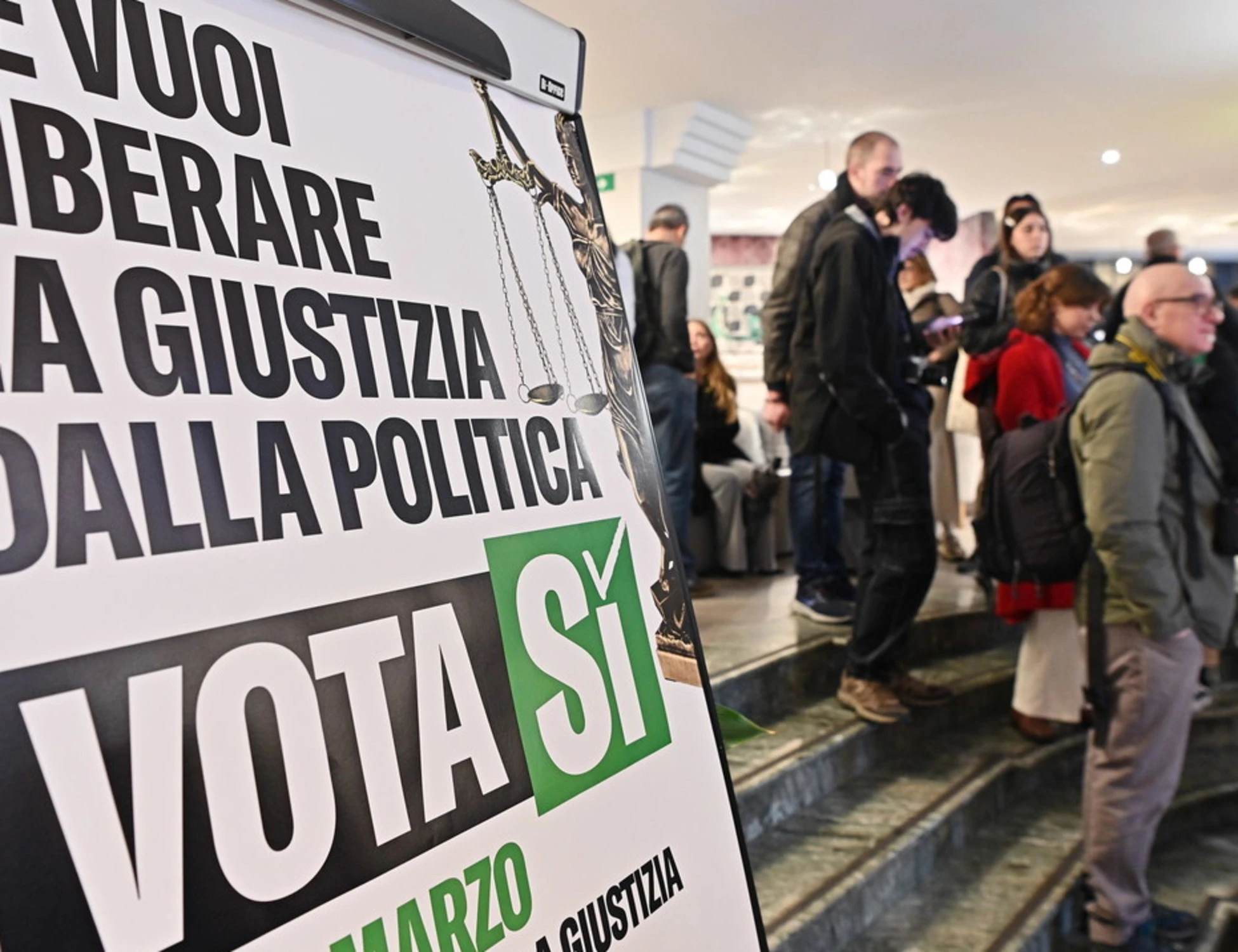 Gli italiani ridiano dignità al referendum