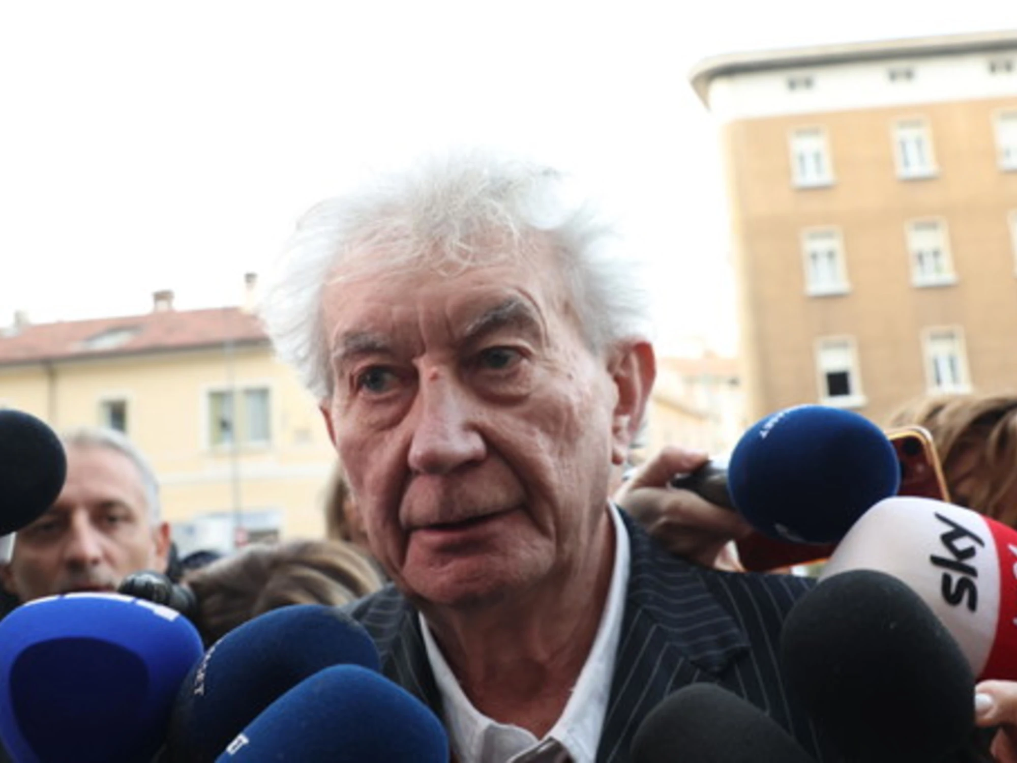 Vigevano, Massimo Lovati umiliato mentre Vannacci vola: il voto sorprende l'Italia