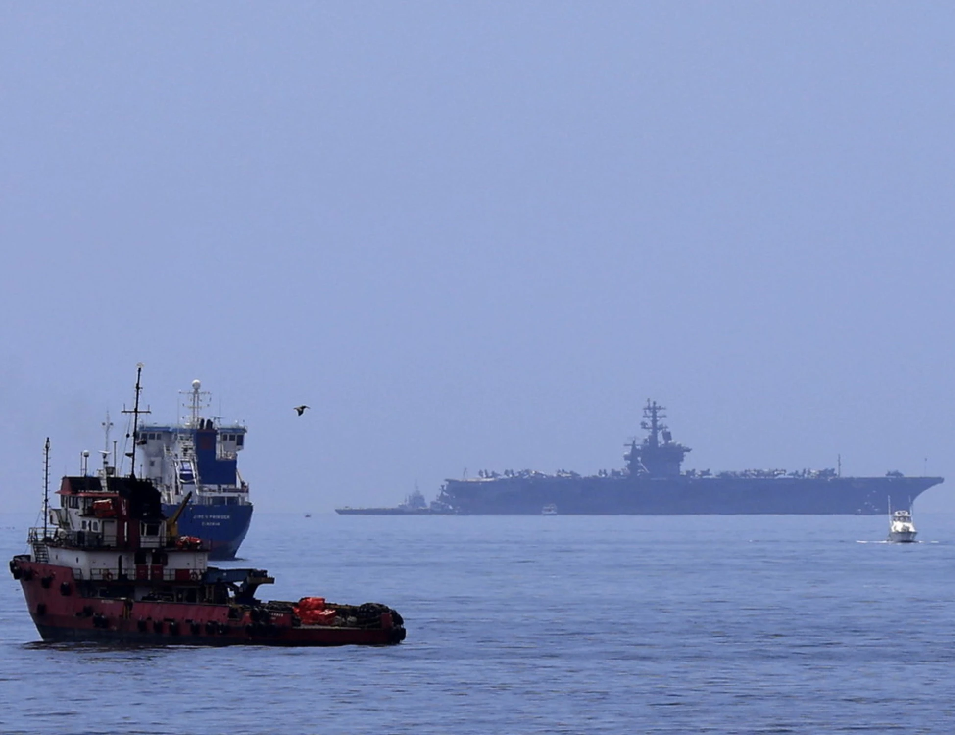 Cuba, arriva la portaerei nucleare Usa Nimitz: l'ora dell'assalto a L'Avana?